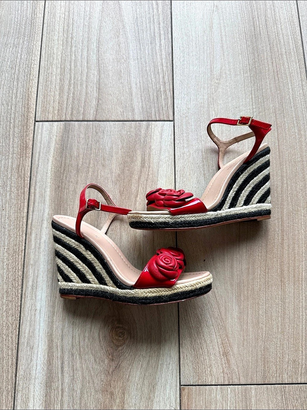 Kate Spade New York Jill Espadrille Wedge Red Rose Striped Sandals Twee